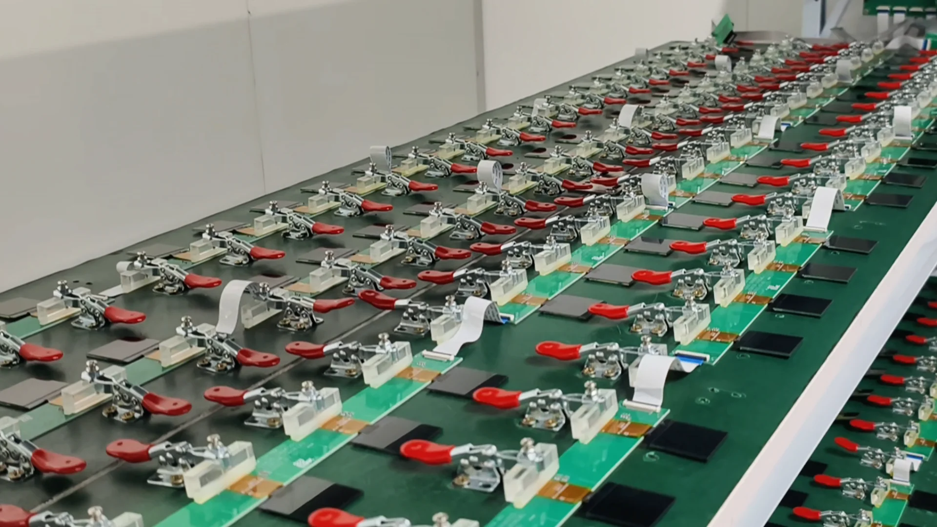 Руководство по проектированию TFT при температуре окружающей среды: профессиональные советы от CNK Electronics